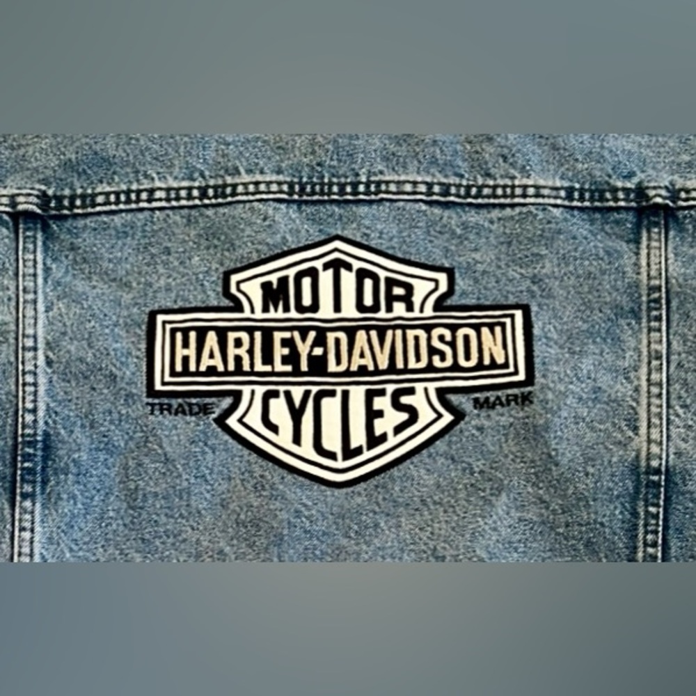 Vintage ~ Women’s Harley Davidson Denim Jacket